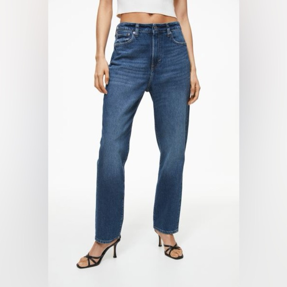 Mom Ultra High Ankle Jeans - Picture 2 of 8